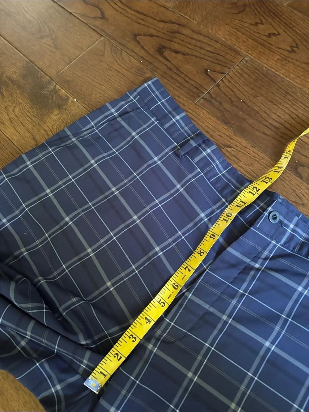 NIKE Dri Fit Golf Navy Plaid Performance Shorts Size